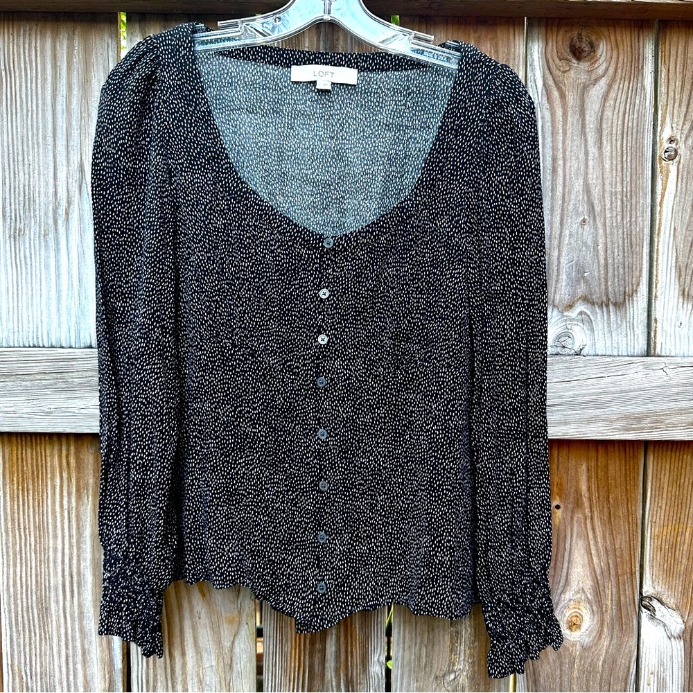 Loft, Medium, black and white speckled popover top